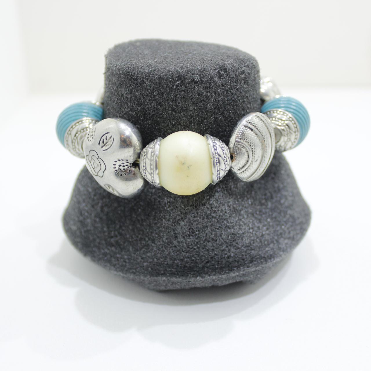 Womens Chunky Stretch Bracelet Silver Tone Turquoise Blue Ro