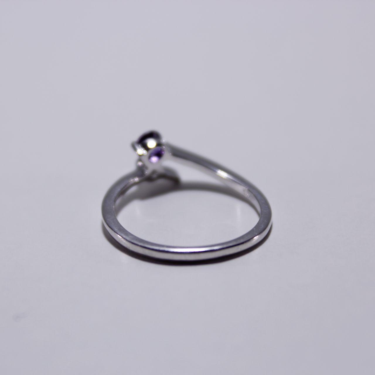 Silver Tone Solitaire Ring Round Stone Purple Minimalist