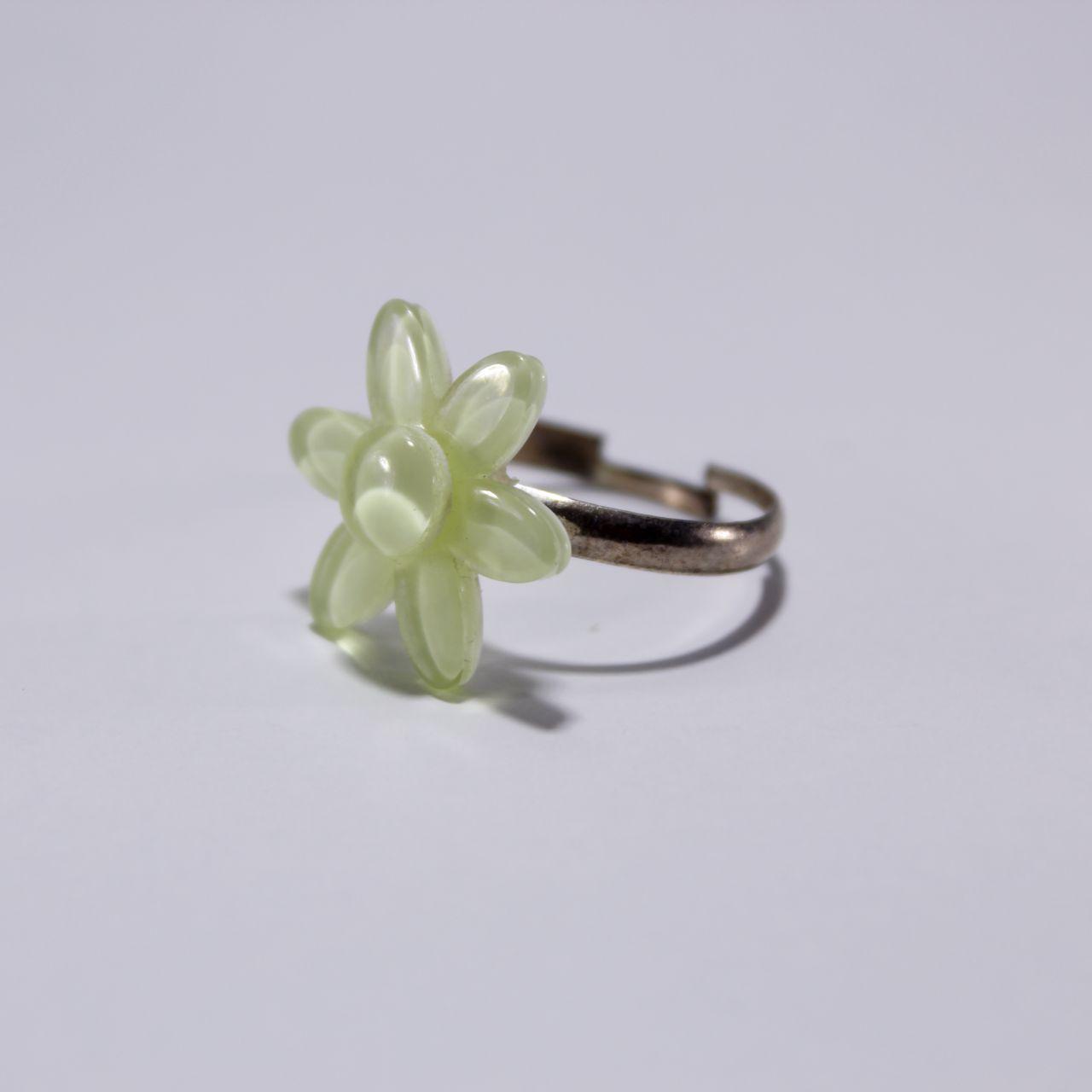 Light Green Cute Flower Ring Adjustable Band Novelty Fun