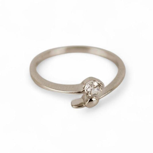 Silver tone  Ring Minimalist Style Fashion Jewellery  Good pre-loved condition.