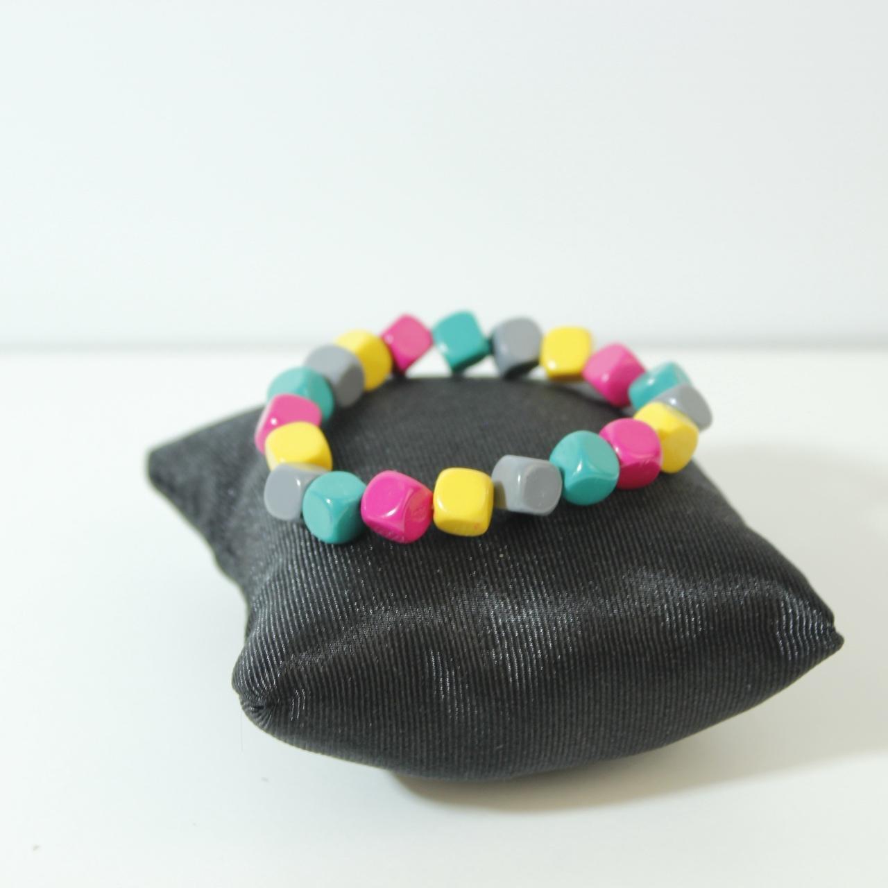Geometric Multicolour Cube Bead Stretch Bracelet Pink Yellow Teal Grey Square