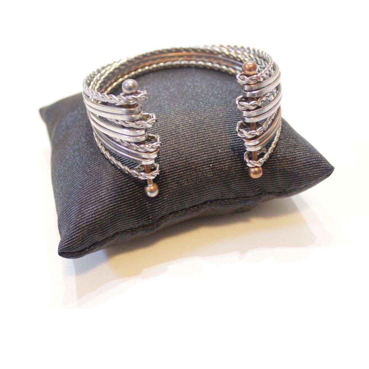 Handmade Wire Wrap Cuff Bracelet Silver Tone Artisan Jewelle