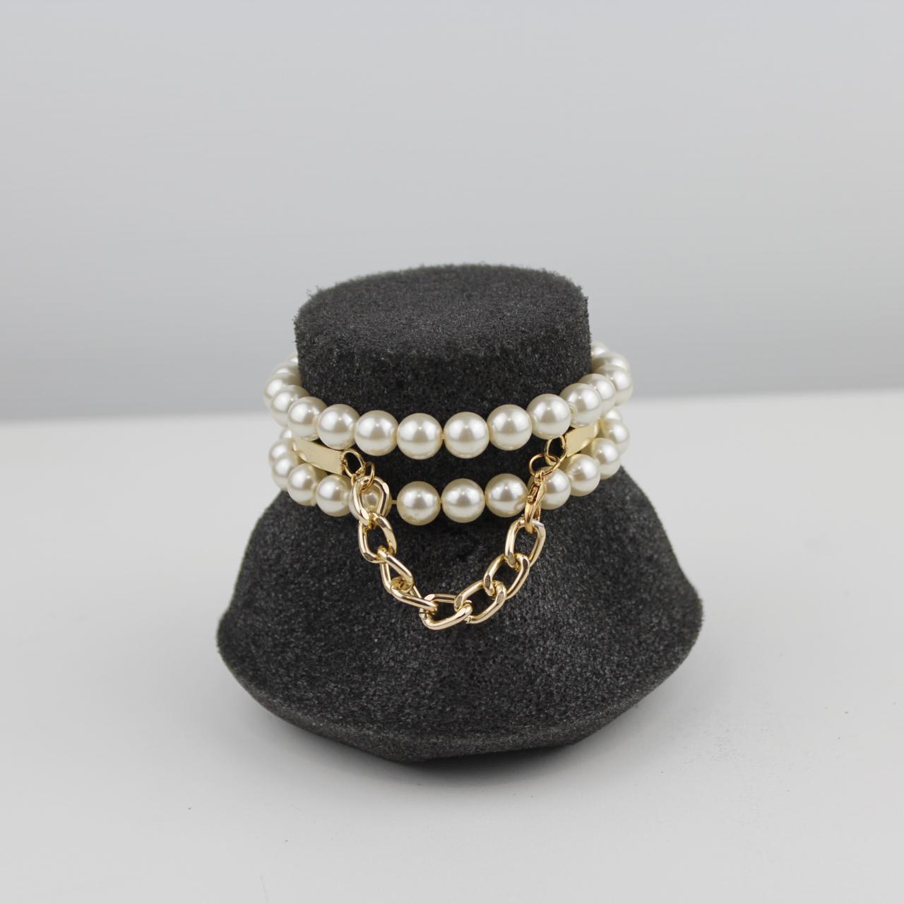 Set of 3 Bracelets White Pearl Gold Tone Bangle Stretch Jewe