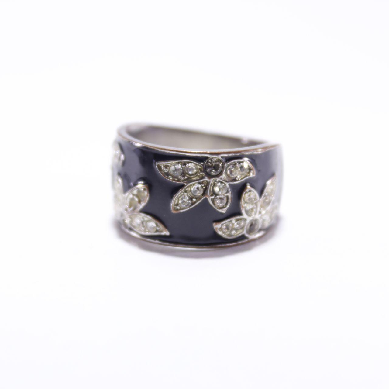 Wide Black Enamel Ring Silver Tone Rhinestone Floral Leaf