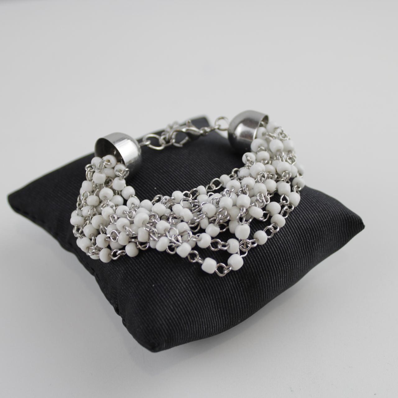 Multi-Strand White Seed Bead Bracelet Silver Tone Dangle Fas