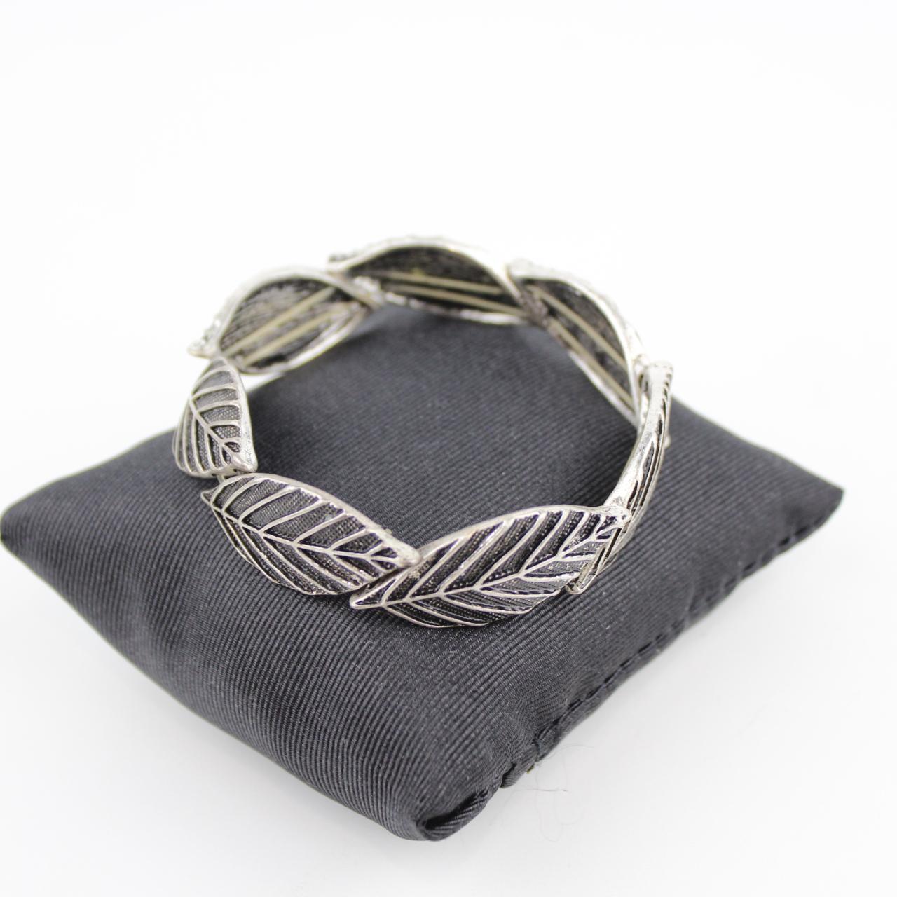Silver Expandable Bangle Bracelet Leaf Pattern Adjustable Je