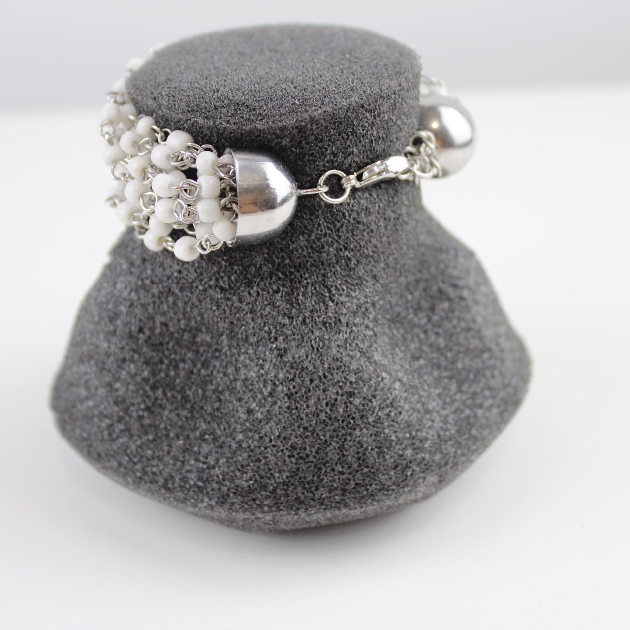 Multi-Strand White Seed Bead Bracelet Silver Tone Dangle Fas