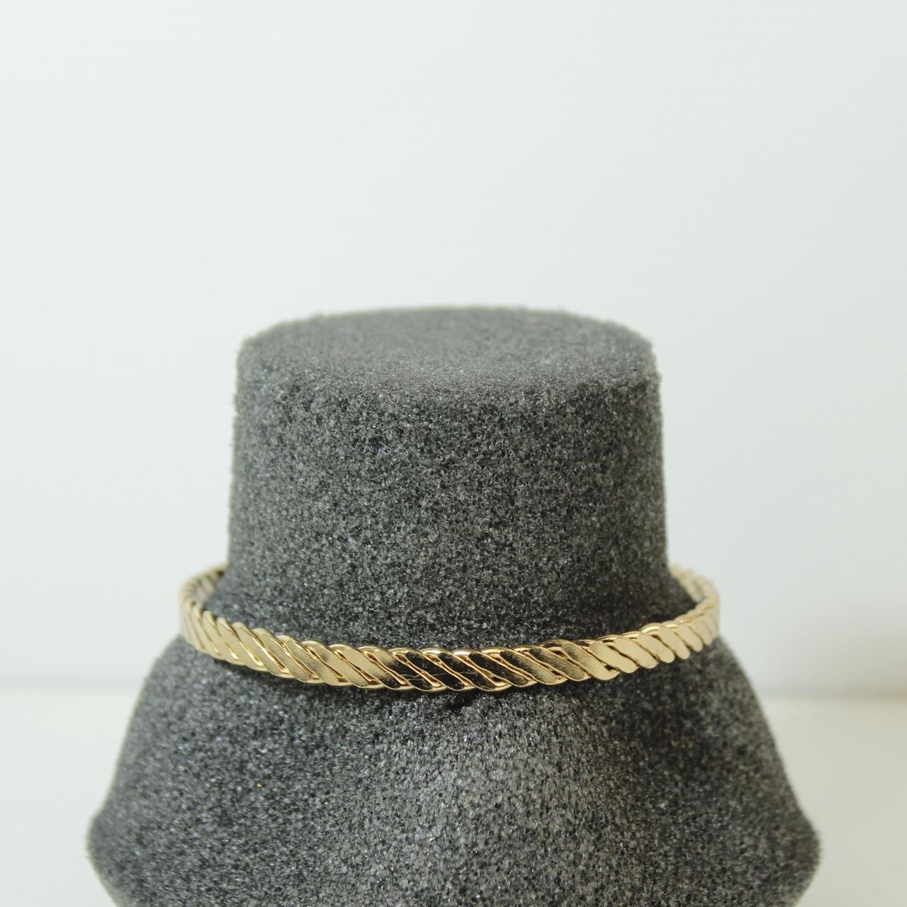 Gold Tone Ribbed Chevron Bangle Bracelet Textured Solid Stackable