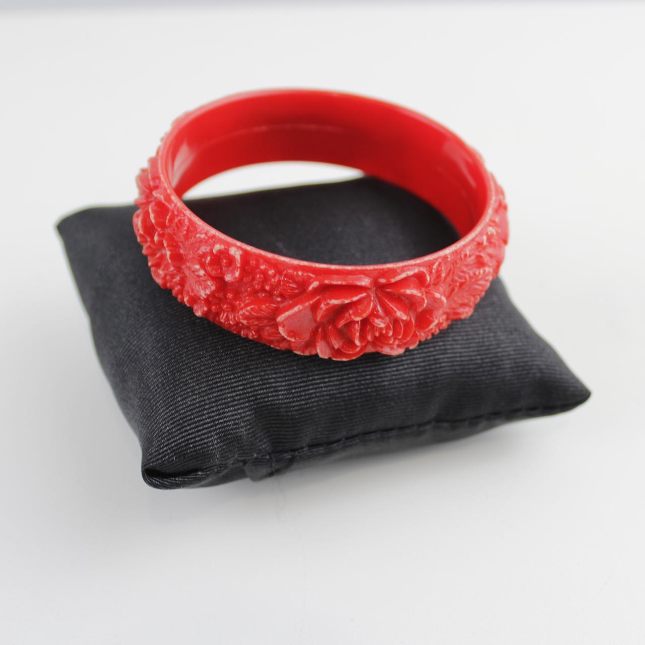 Vintage Red Celluloid Japanese Bangle  Good pre-loved condit