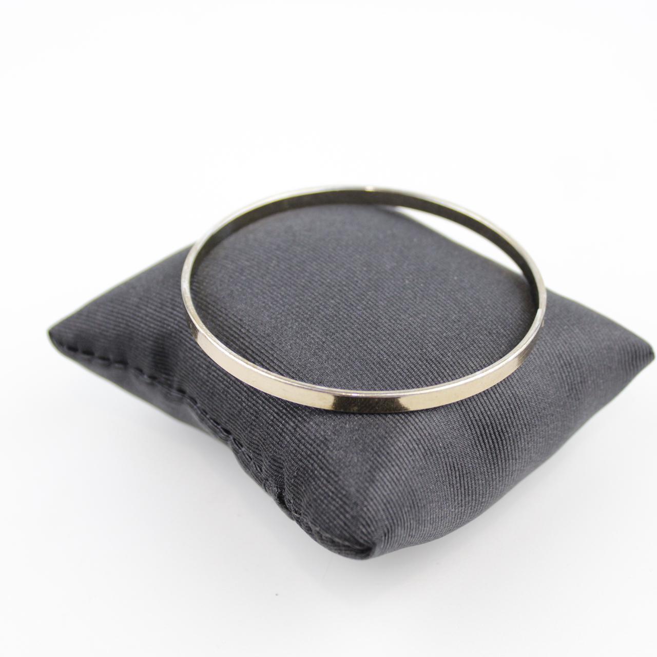 Gold Tone Bangle Bracelet Polished Smooth Minimalist Jewelry