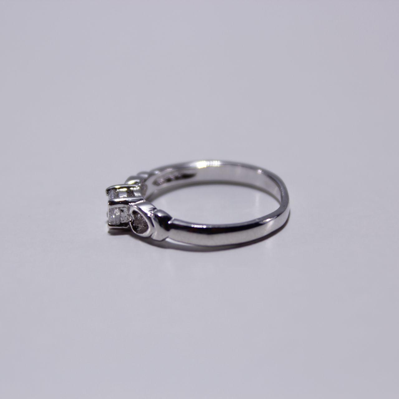 Silver Tone Celtic Knot Ring Clear Solitaire Minimalist