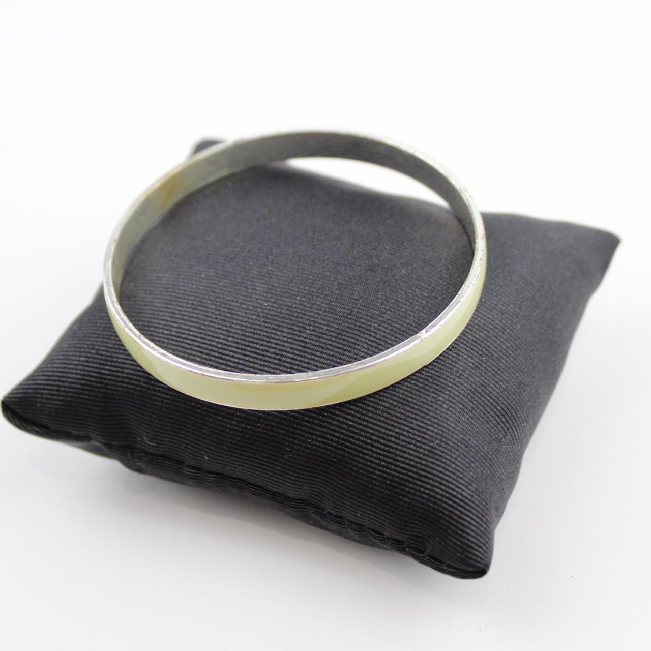 Silver Tone Bangle Bracelet Polished Smooth Minimalist Jewel
