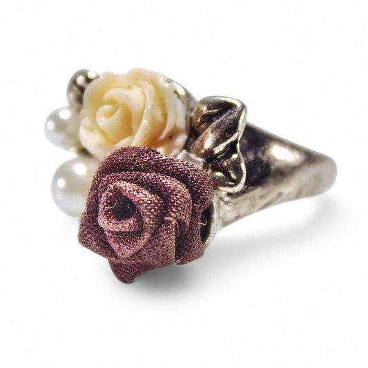 Silver Tone Ring Two Tone Resin Rose Floral Victorian Style
