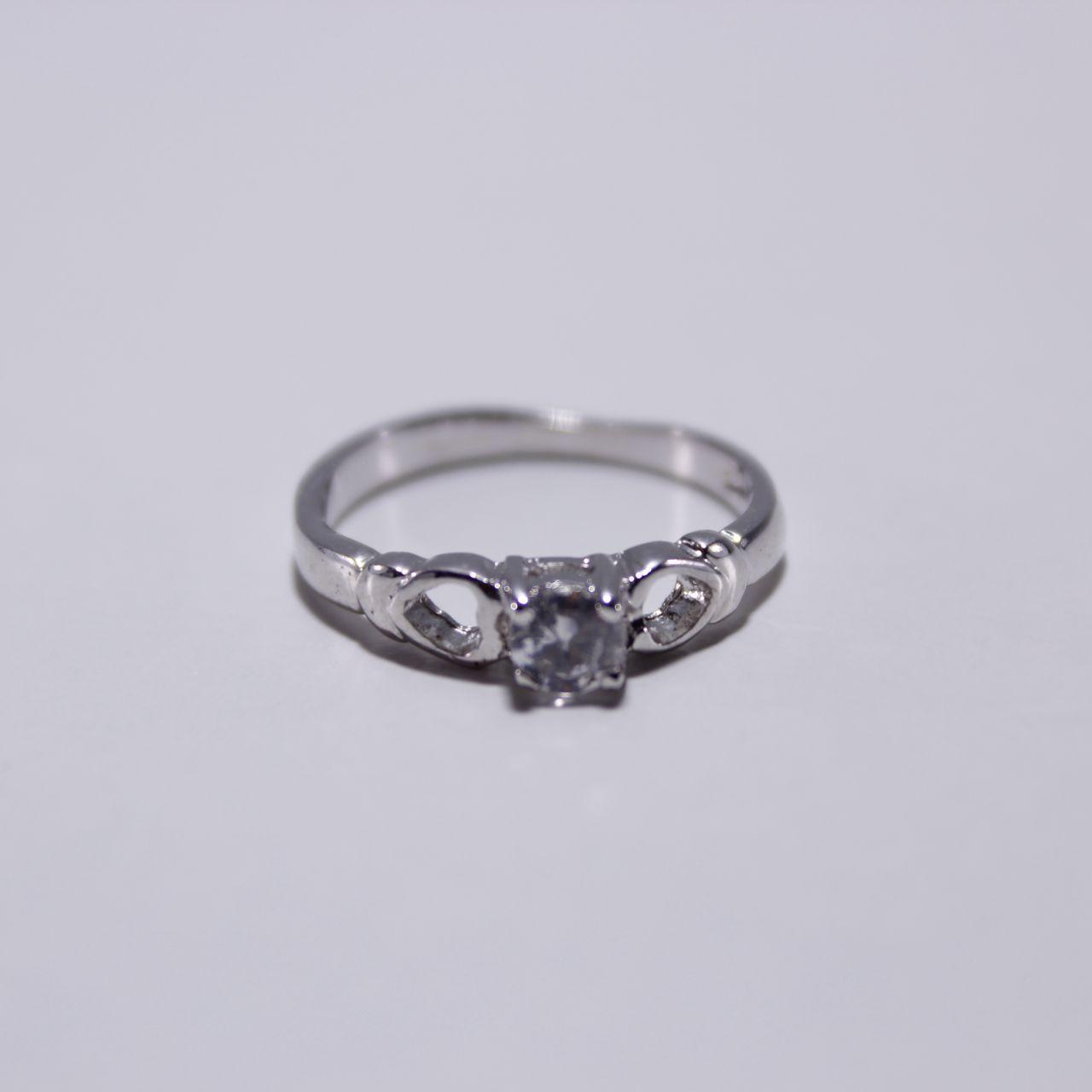 Silver Tone Celtic Knot Ring Clear Solitaire Minimalist