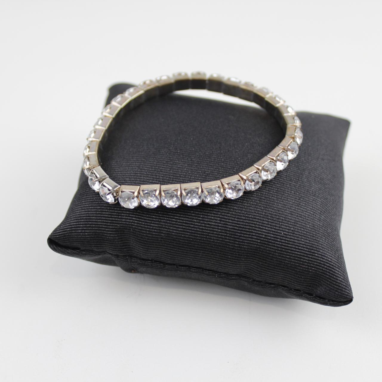 Crystal Stretch Bracelet Silver Tone Rhinestone Fashion Jewe