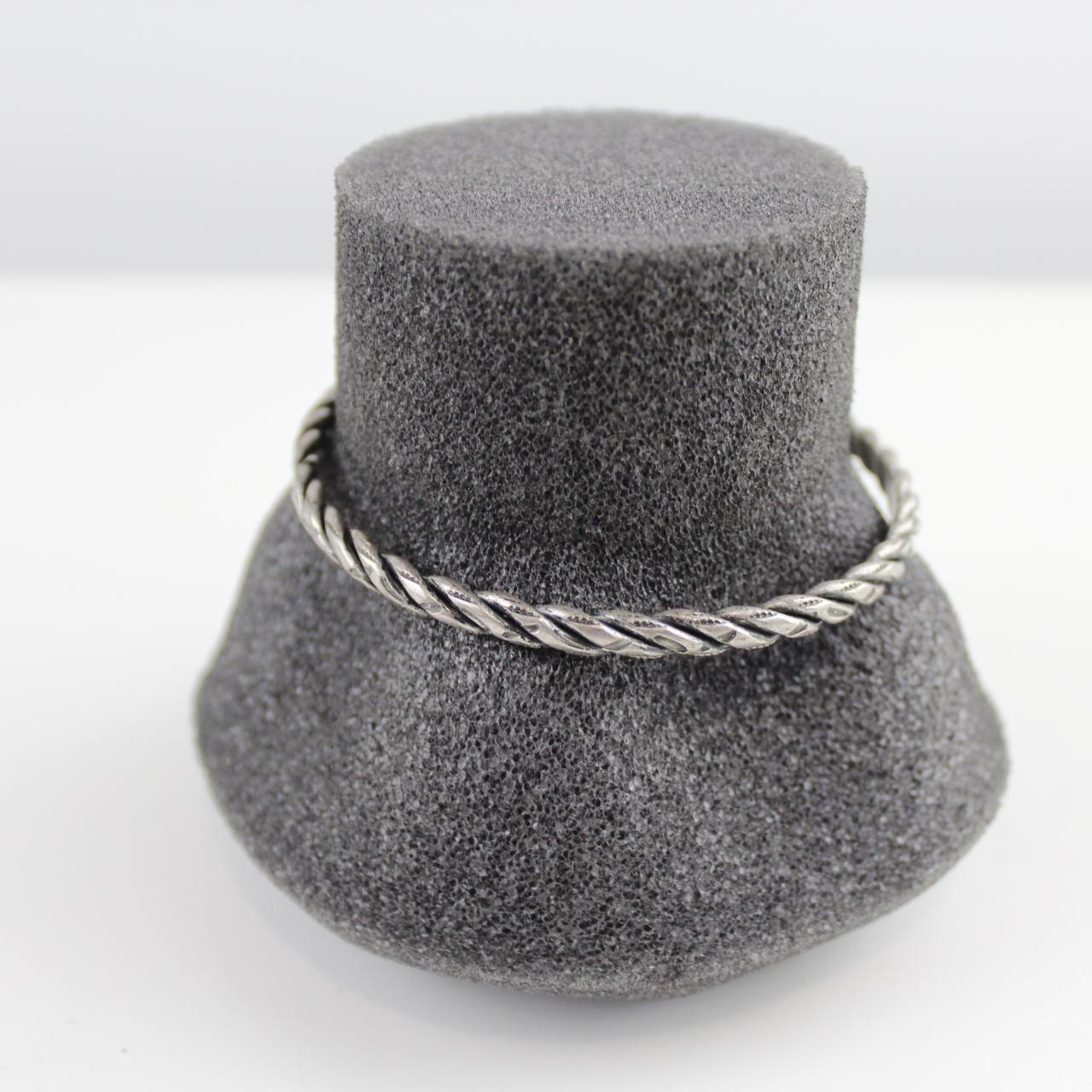 Silver Tone Bangle Bracelet Twisted Rope Design Casual Jewel