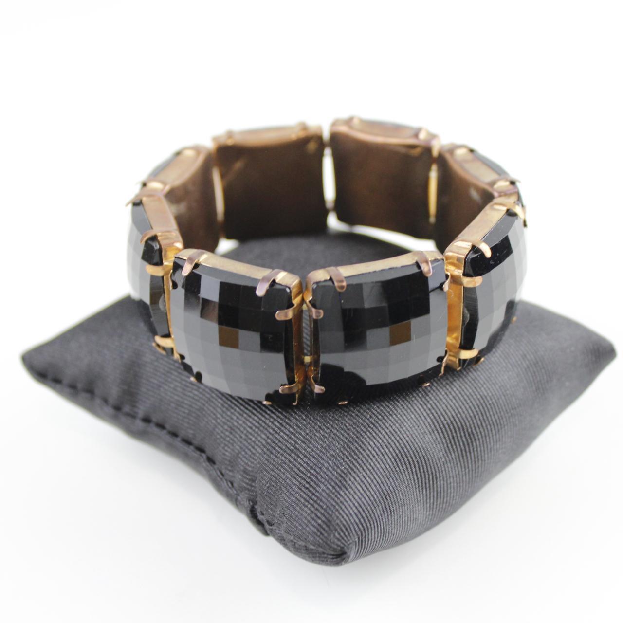 Black Faceted Stone Stretch Bracelet Gold Tone Accents  Good