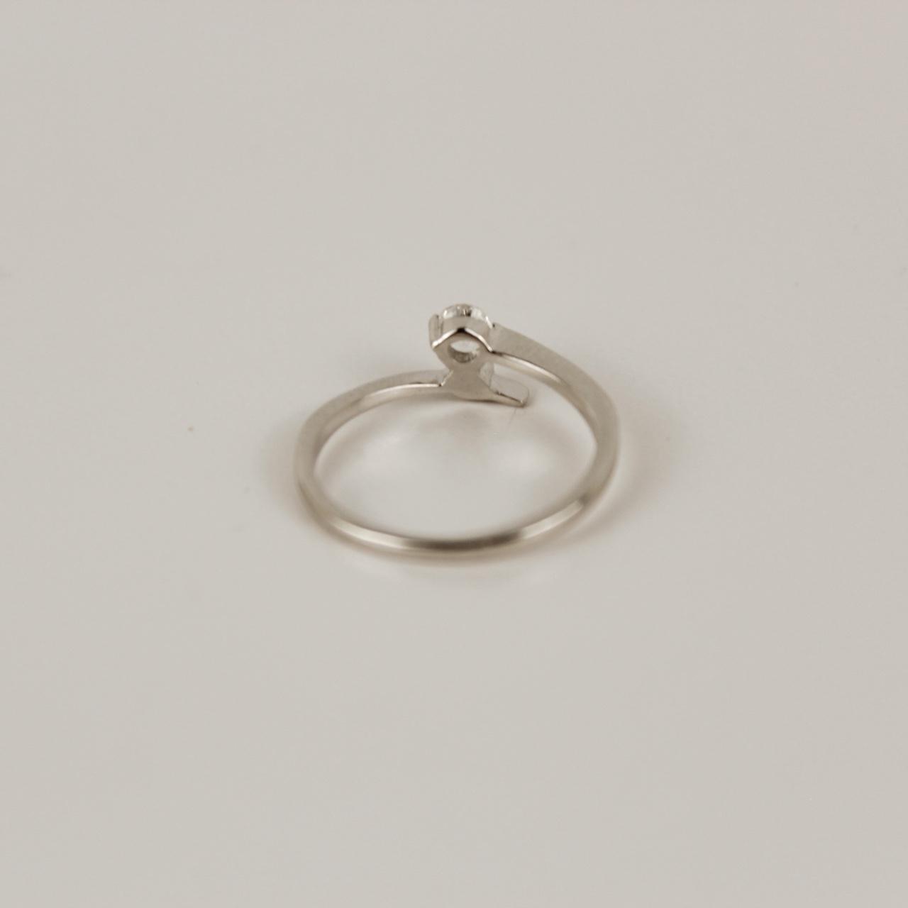Silver tone  Ring Minimalist Style Fashion Jewellery  Good pre-loved condition.