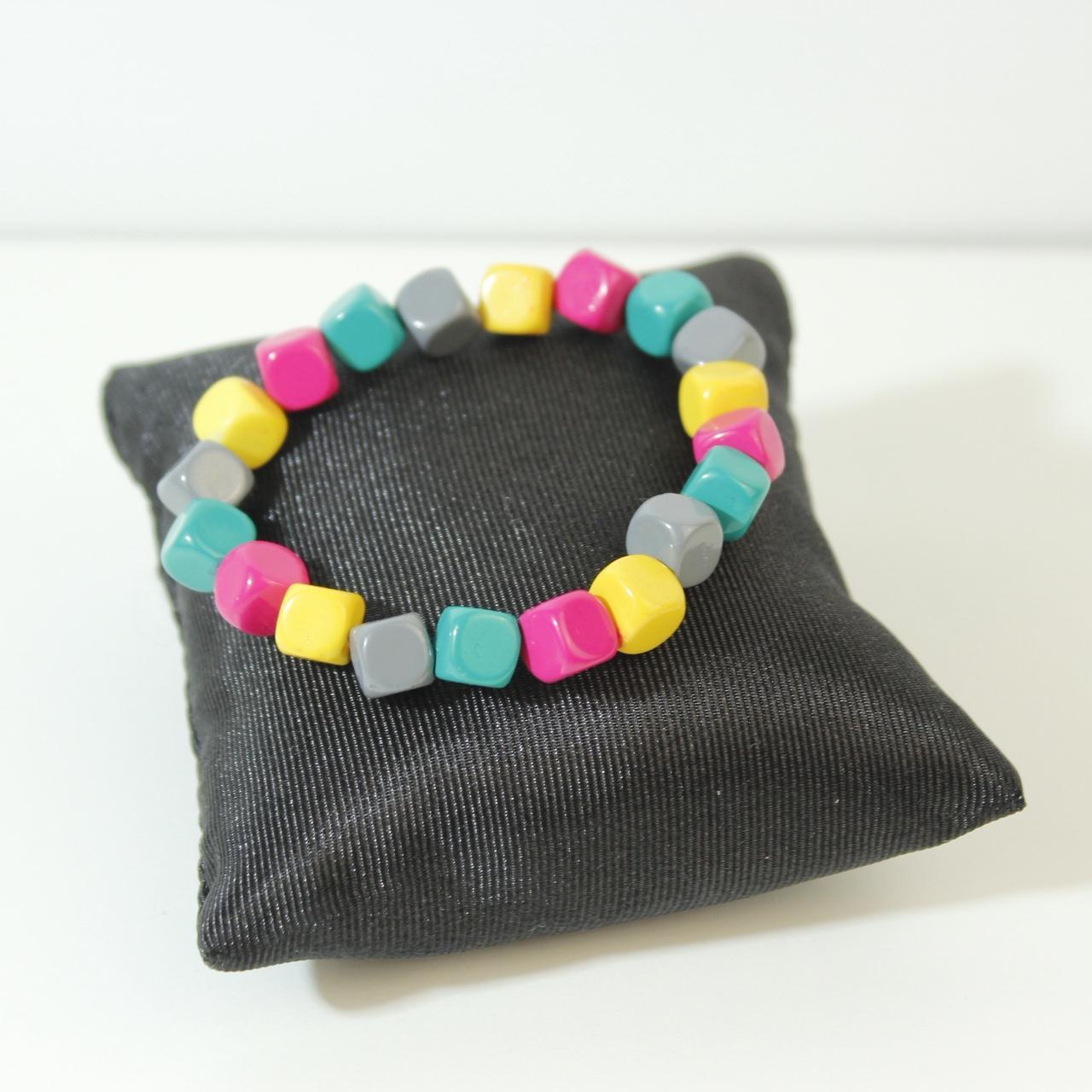 Geometric Multicolour Cube Bead Stretch Bracelet Pink Yellow Teal Grey Square