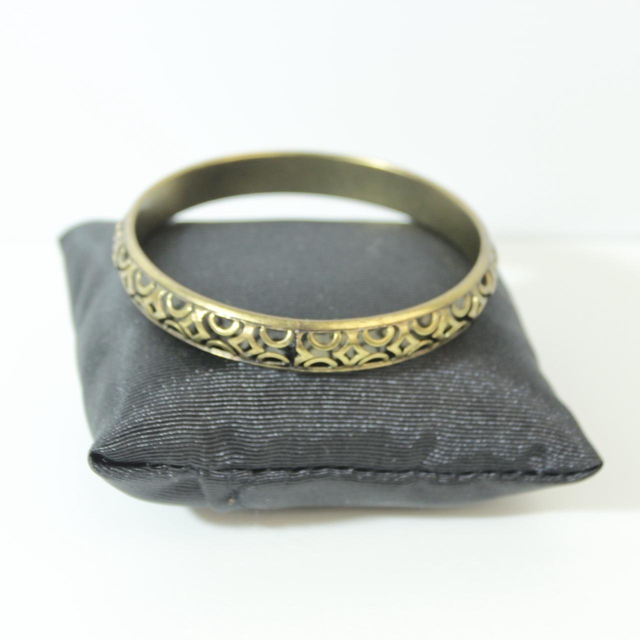 Vintage Brass Bangle Bracelet Openwork Design Gold Tone Boho Stacking Jewellery