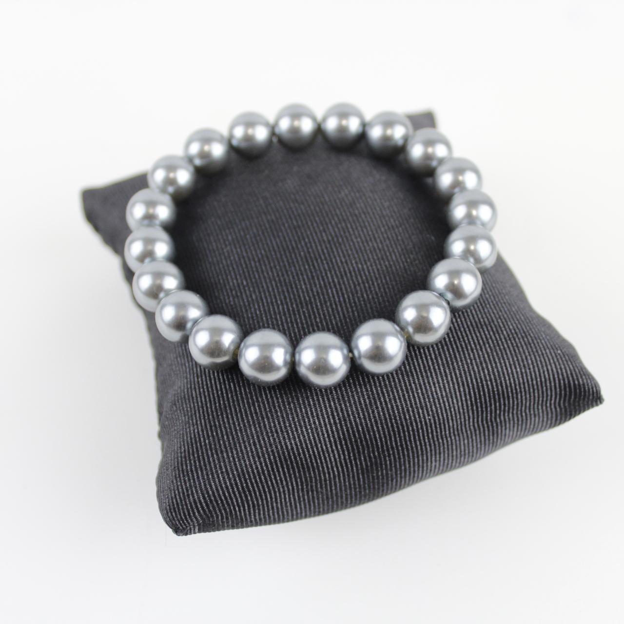 Silver Faux Pearl Bracelet - Elastic - Classic Design - Eleg