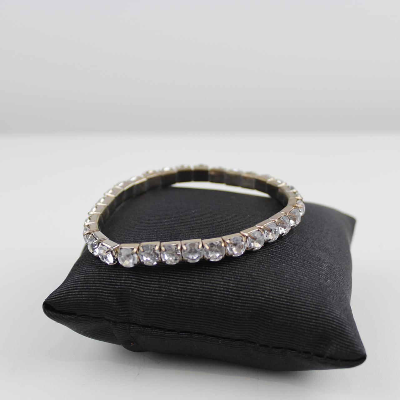 Crystal Stretch Bracelet Silver Tone Rhinestone Fashion Jewe