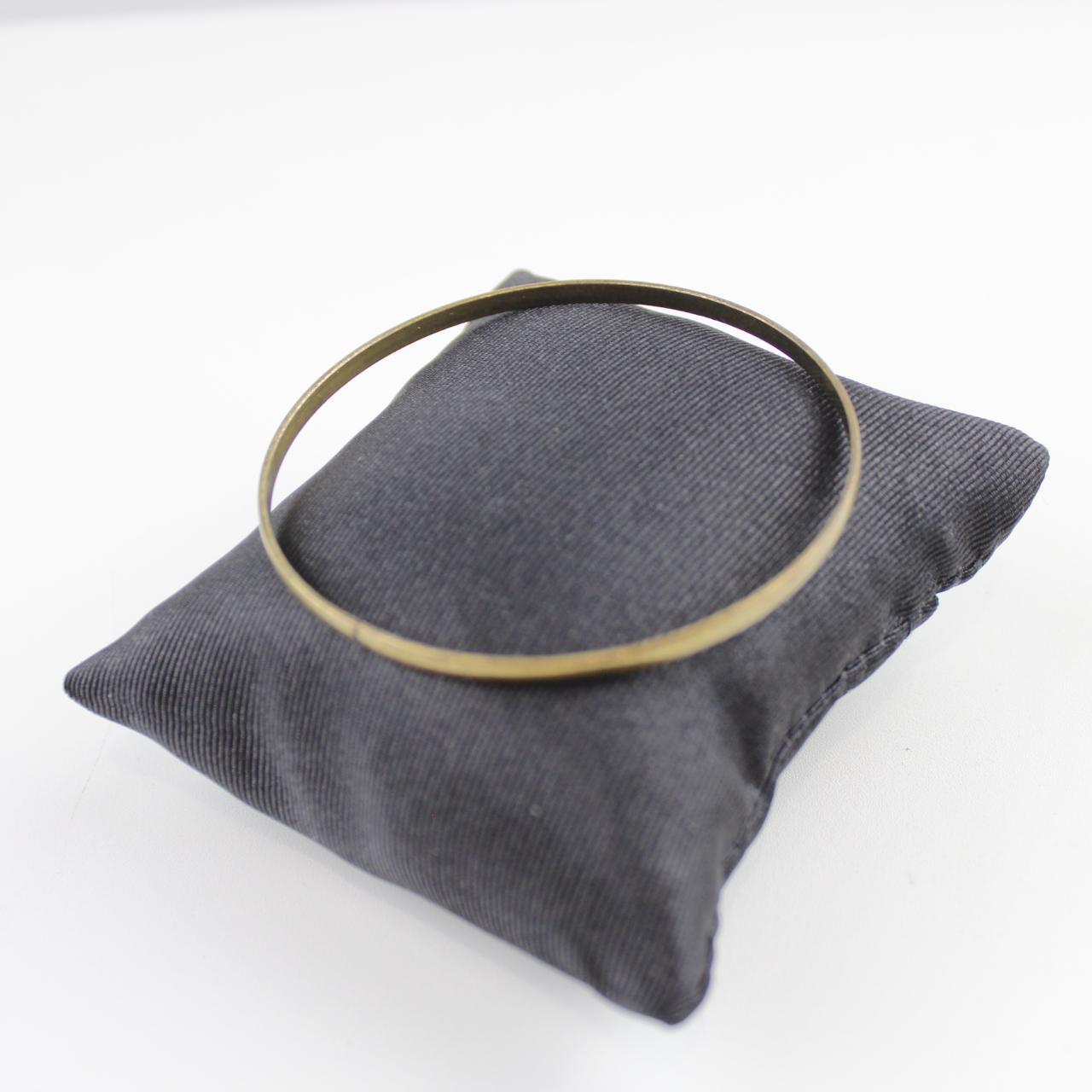 Thin Gold Tone Bangle Bracelet Simple Minimalist Jewelry  Go