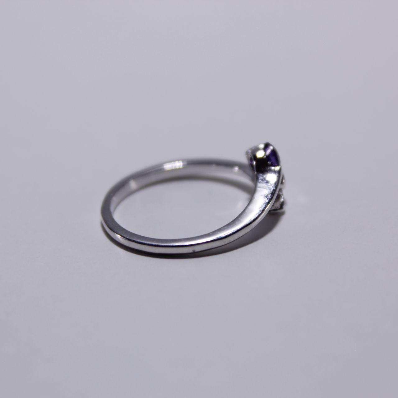 Silver Tone Solitaire Ring Round Stone Purple Minimalist