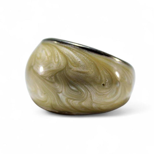 Vintage Style Wide Band Ring Acrylic Resin Dome Retro Boho