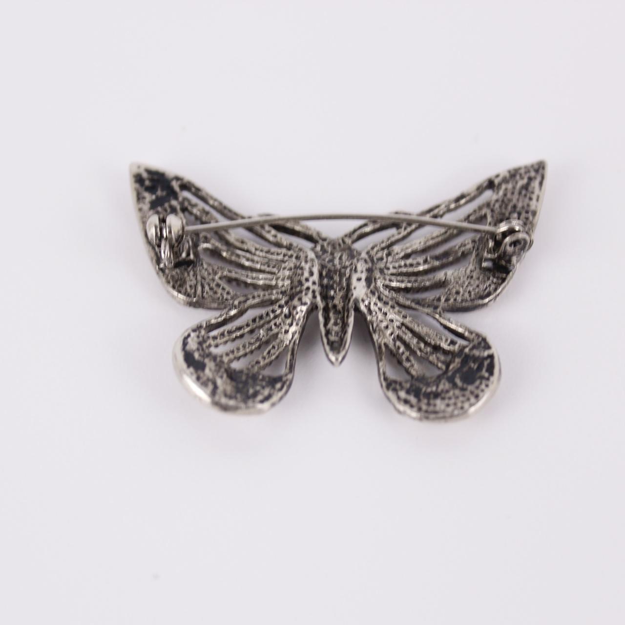 Butterfly Brooch Silver tone Filigree Clear Rhinestone Pin  Good pre-loved condi