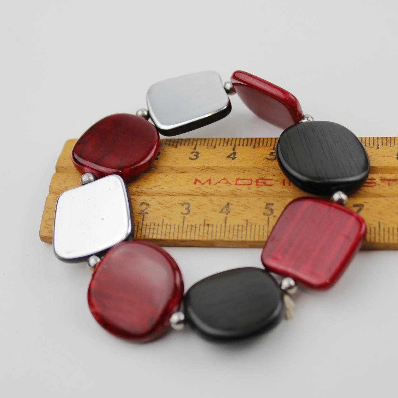 Polished Bead Bracelet Black Red Silver Wood Grain Bold Mode
