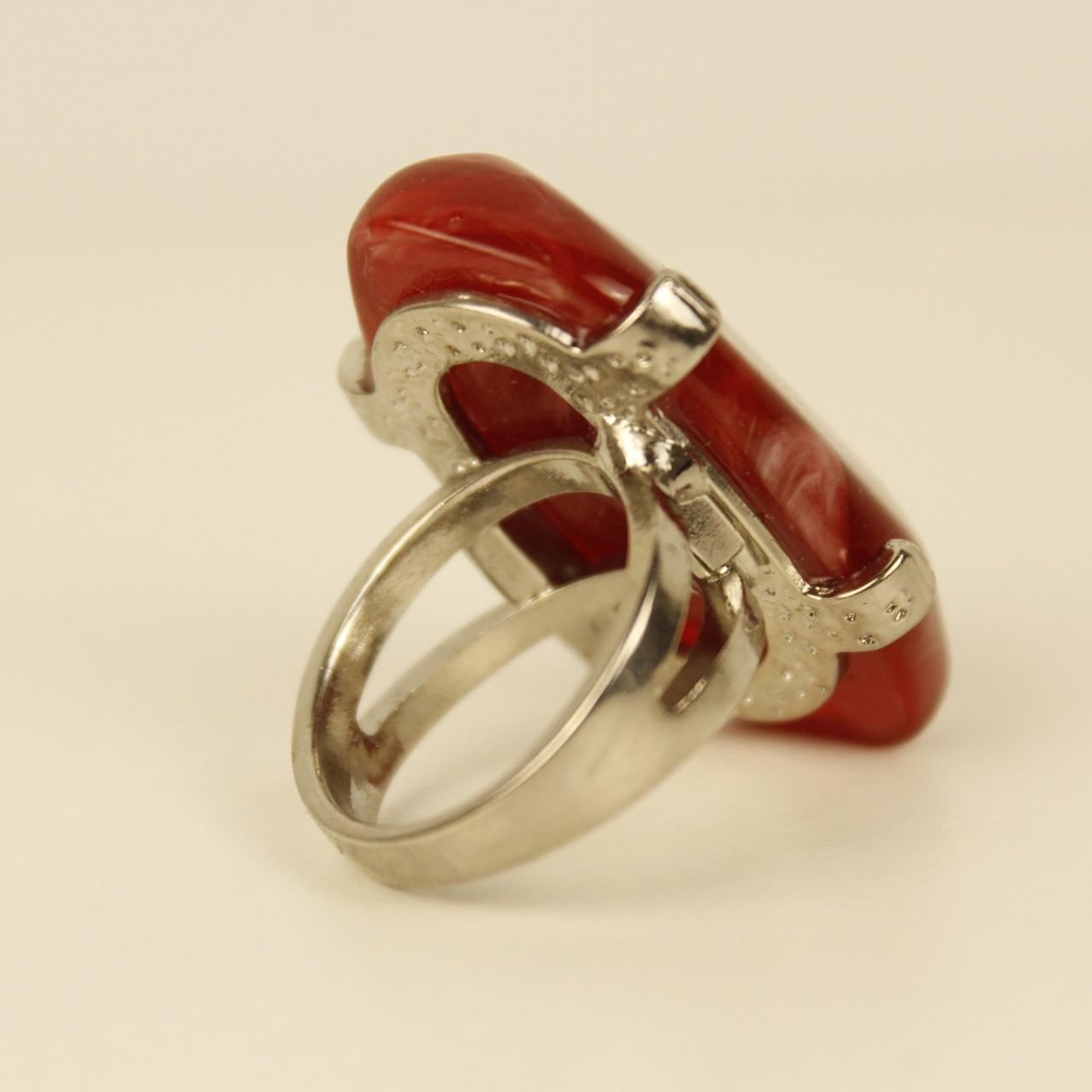 Vintage Red Ring Silver Tone Split Shank Cocktail Jewellery Size R  Deadstock