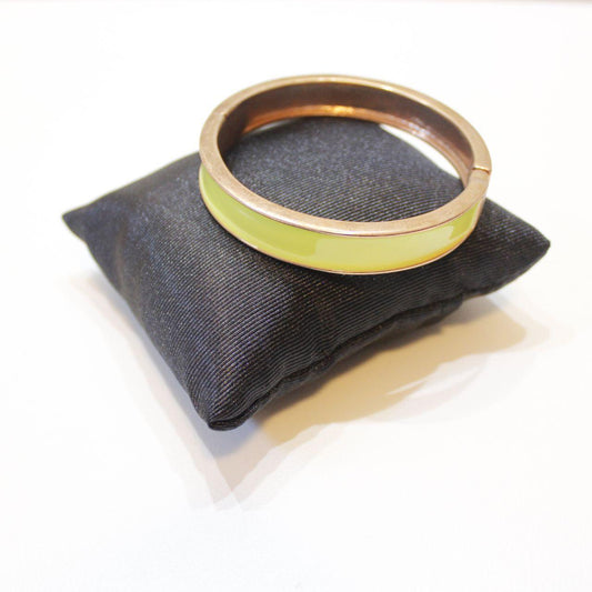 Hinged Bangle Bracelet Yellow Enamel Gold Tone Metal Fashion