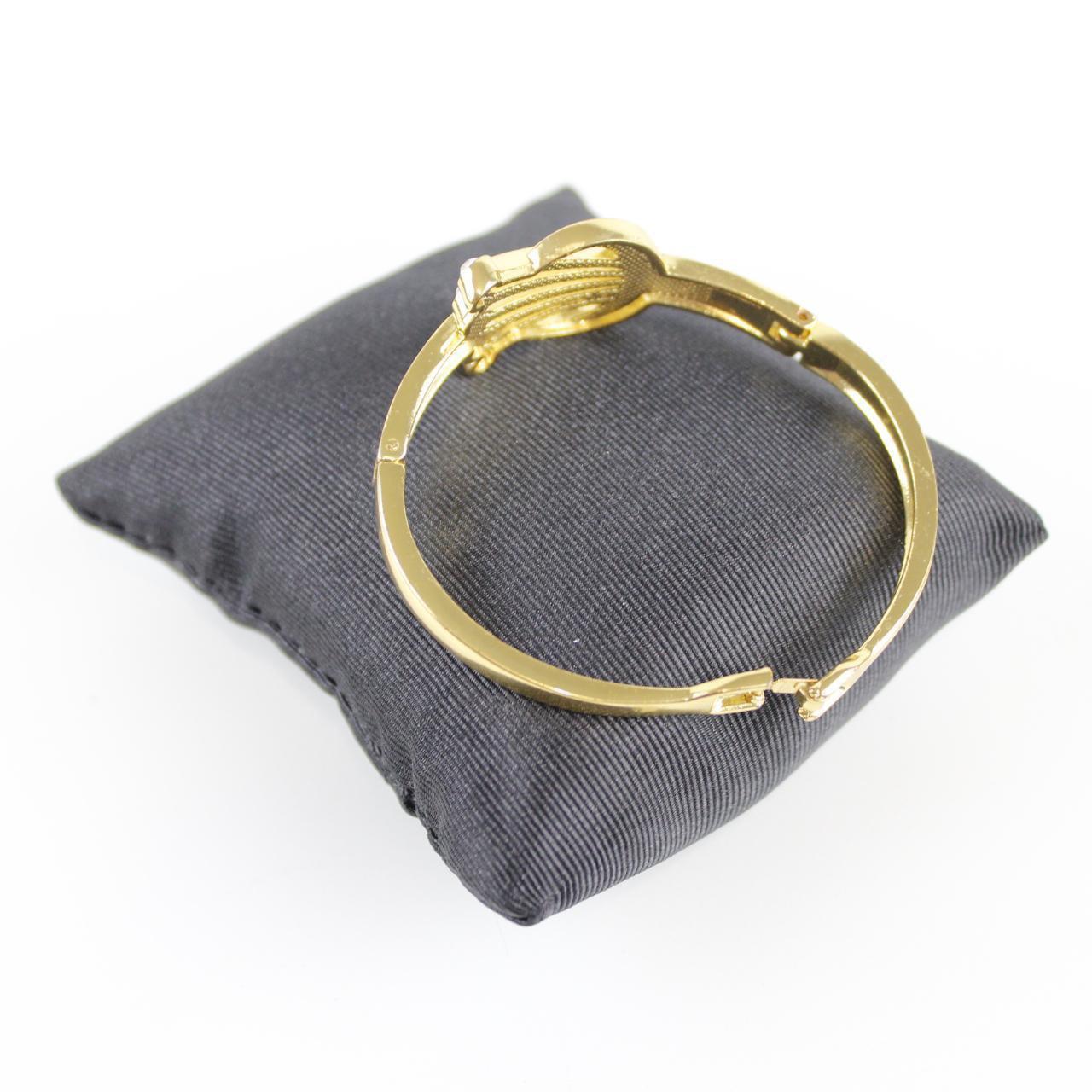 Gold-Tone Rhinestone Bracelet - Vintage Inspired - Elegant J