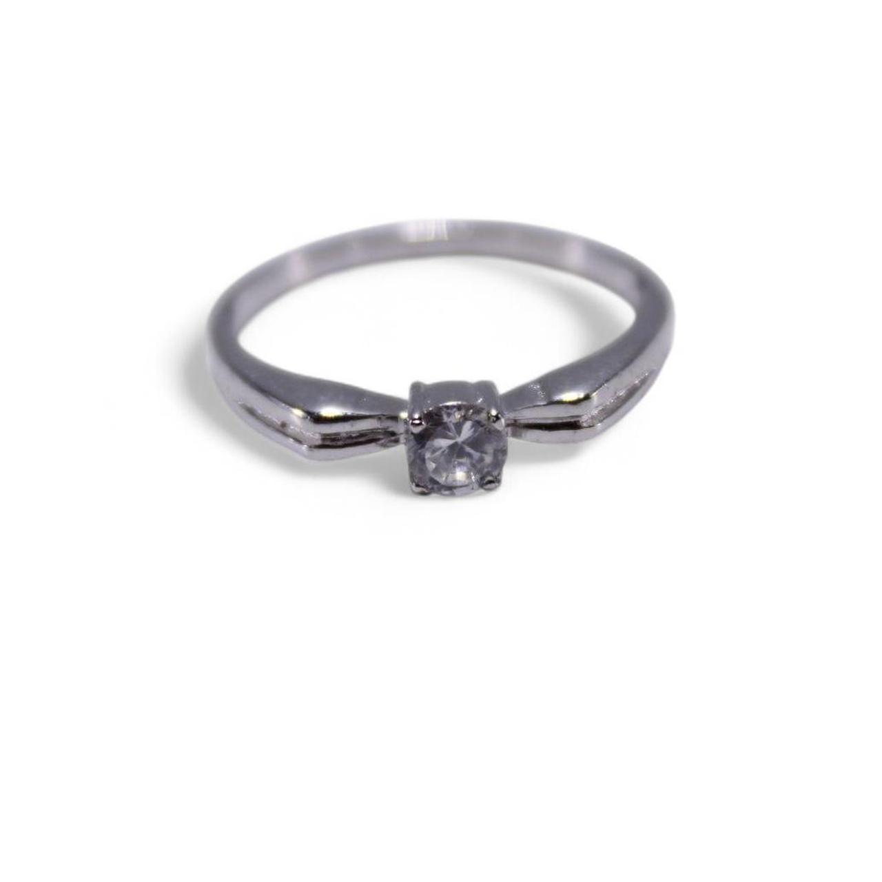Silver Tone Solitaire Ring Round Stone Minimalist