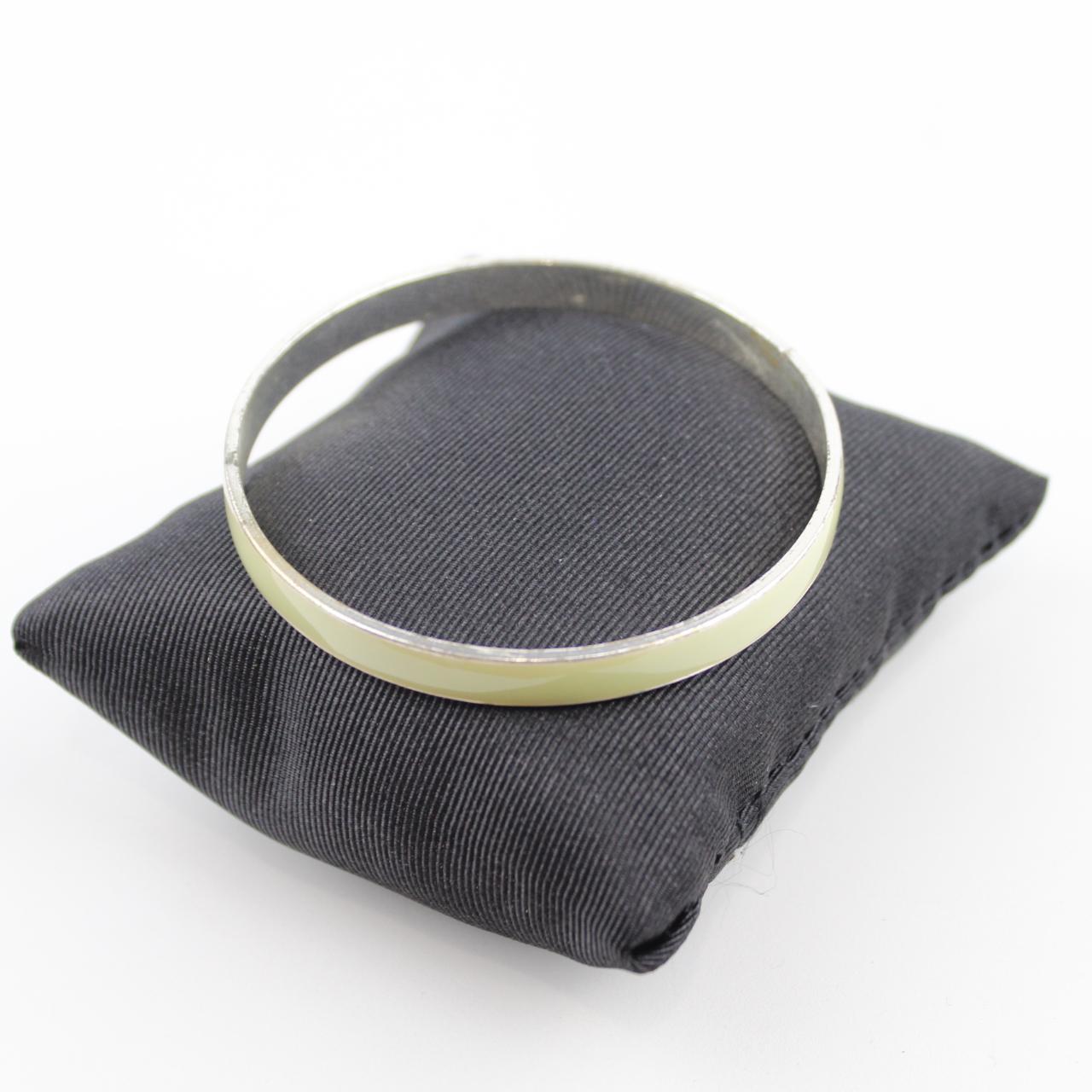 Silver Tone Bangle Bracelet Polished Smooth Minimalist Jewel