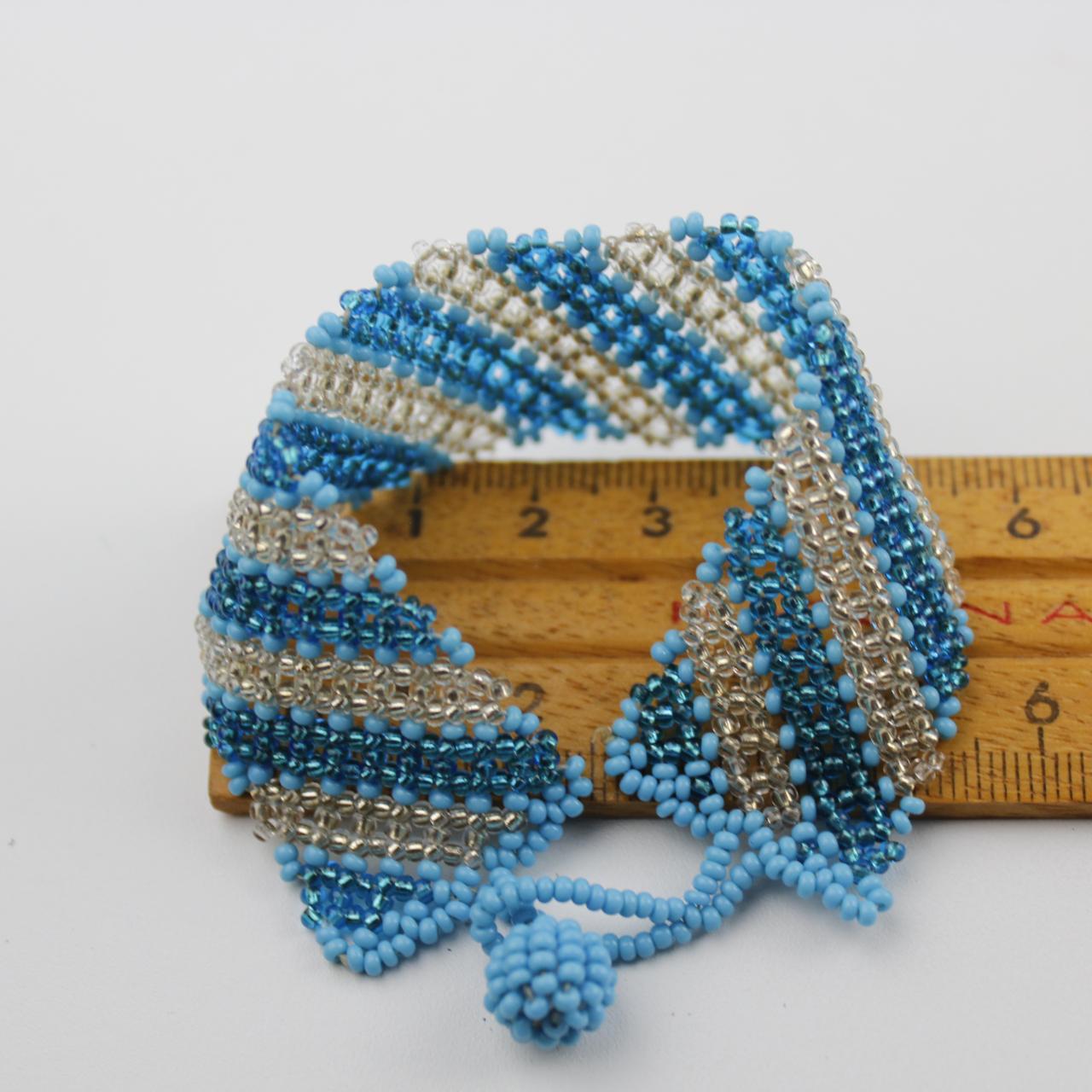 Blue and Clear Beaded Bracelet Diagonal Stripes Fashion Jewe