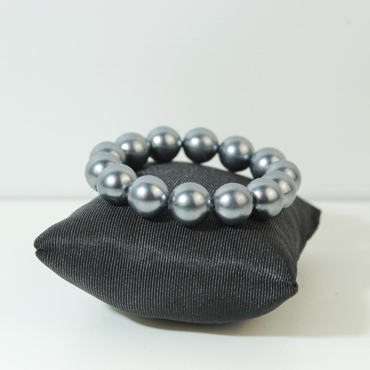 Grey Faux Pearl Stretch Bracelet Large Round Beaded Statement Jewelry Elastic