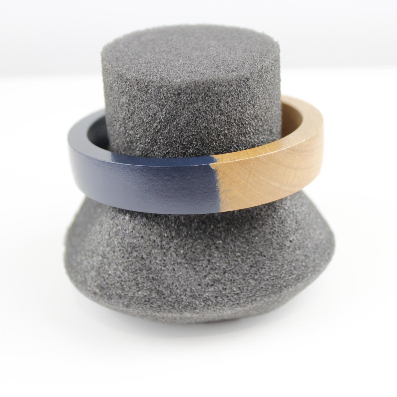 Color Block Bangle Bracelet Navy Blue & Natural Wooden Fashi