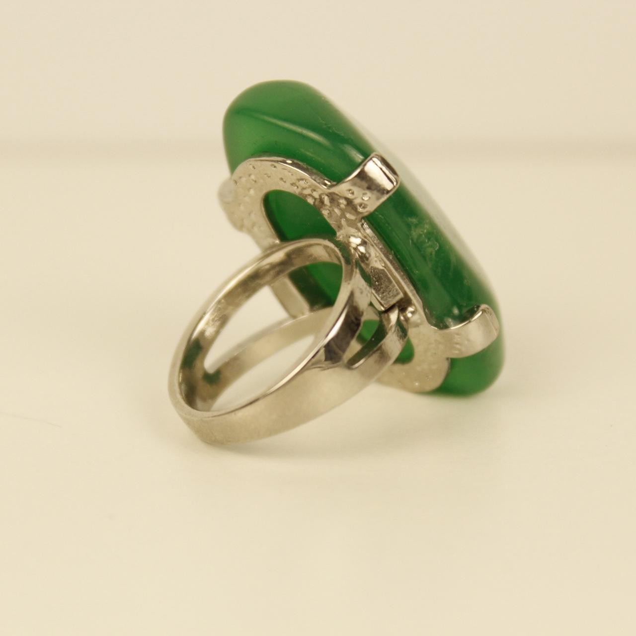 Vintage Green Ring Silver Tone Split Shank Cocktail Jewellery Size R  Deadstock.