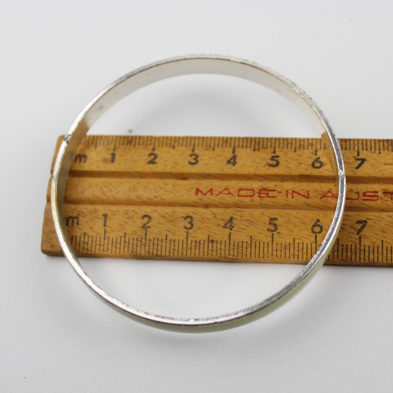 Silver Tone Bangle Bracelet Polished Smooth Minimalist Jewel