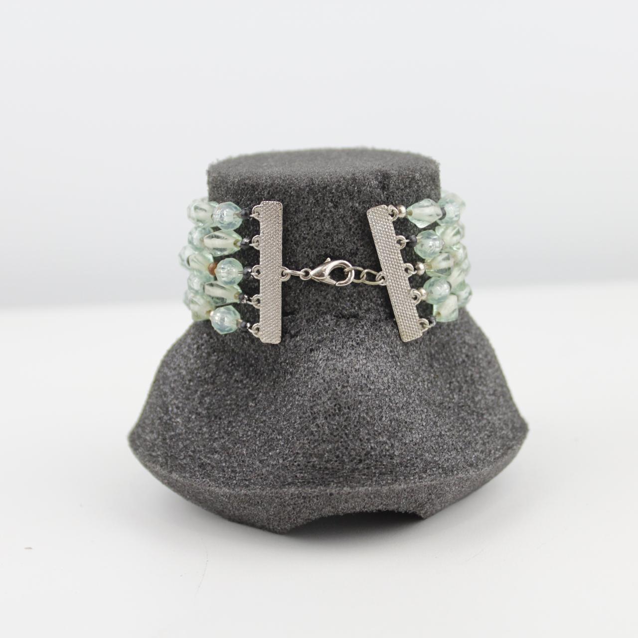 Light Green Faceted Bead Bracelet Set Metallic Spacers Jewel