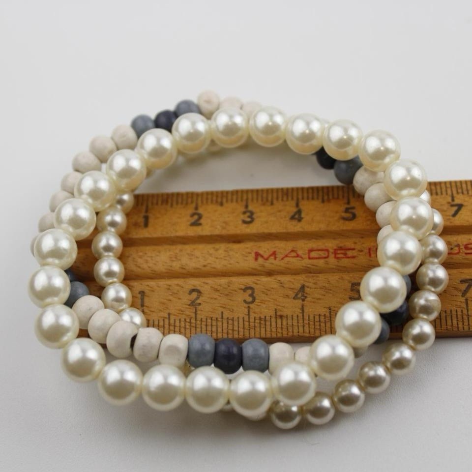 Set of 3 Beaded Bracelets White Pearl Beige Gray Stone Stretch Jewelry Bohemian