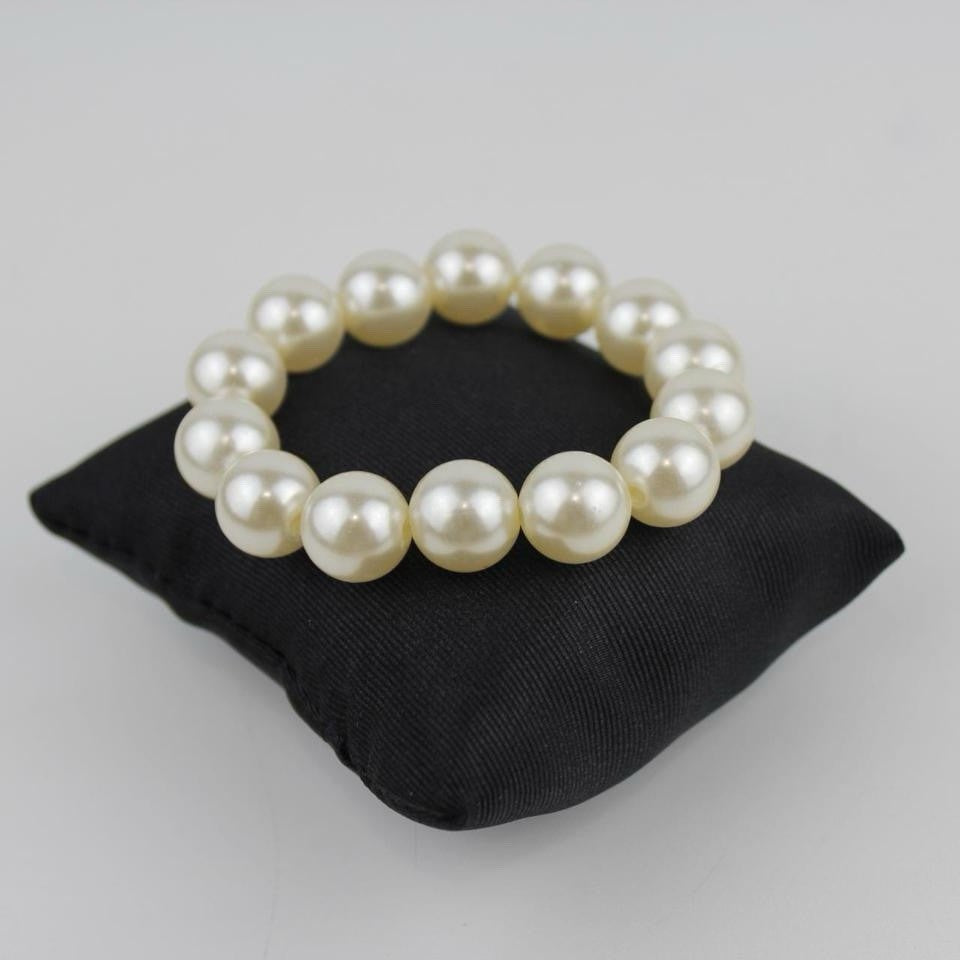 Classic Faux Pearl Bracelet Creamy White Stretch Jewelry Elegant Handmade