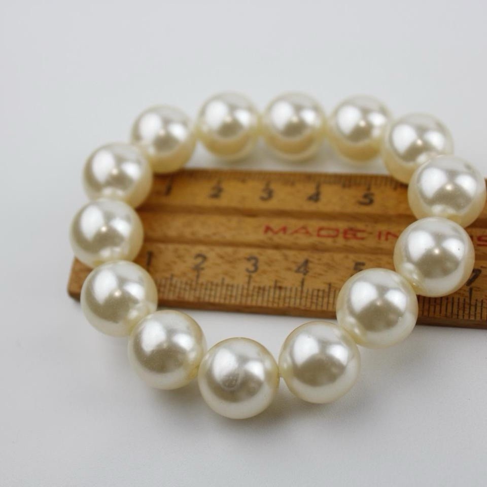 Classic Faux Pearl Bracelet Creamy White Stretch Jewelry Elegant Handmade